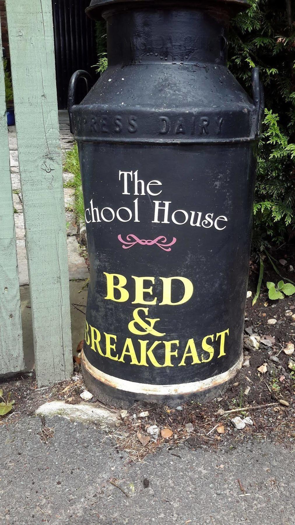The School House Bed & Breakfast Warrington  Exterior photo